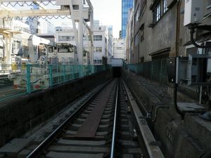 上野の銀座線-3